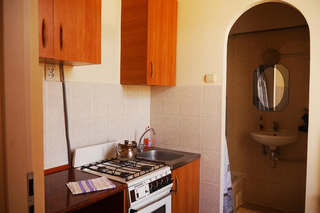 Apartment On Svobody Avenue Львов Экстерьер фото